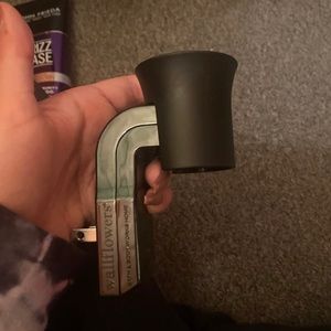 Wallflower plug